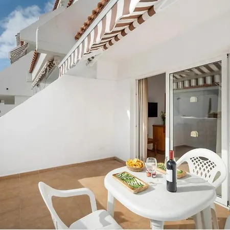 Sun And Calm Floritas 公寓