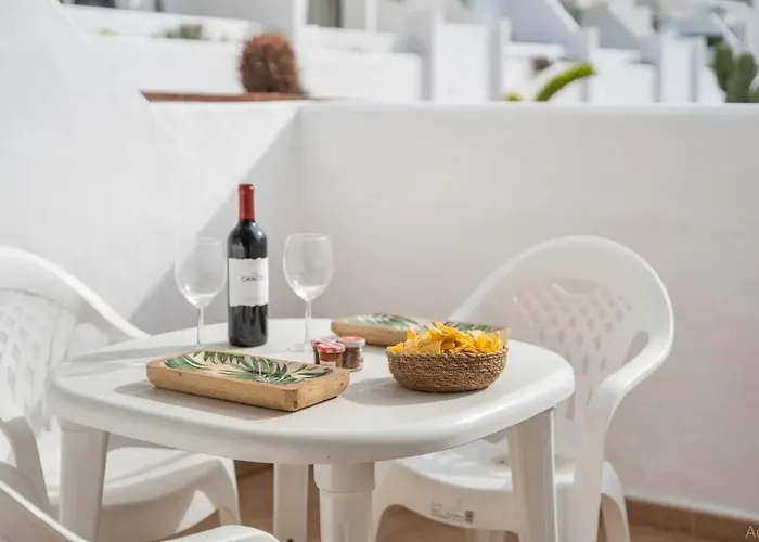 Sun And Calm Floritas 公寓